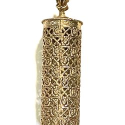 Russian Gilt Rose Hairspray Cover