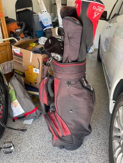 Golf Club Set with Carrier