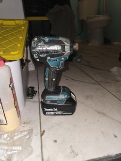 Taladro Makita no cargador