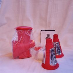 Tupperware Grate Master Shredder Accessories 