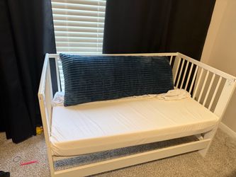 White Wood Crib with Mattress