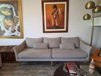 Sectional sofa - Doral area