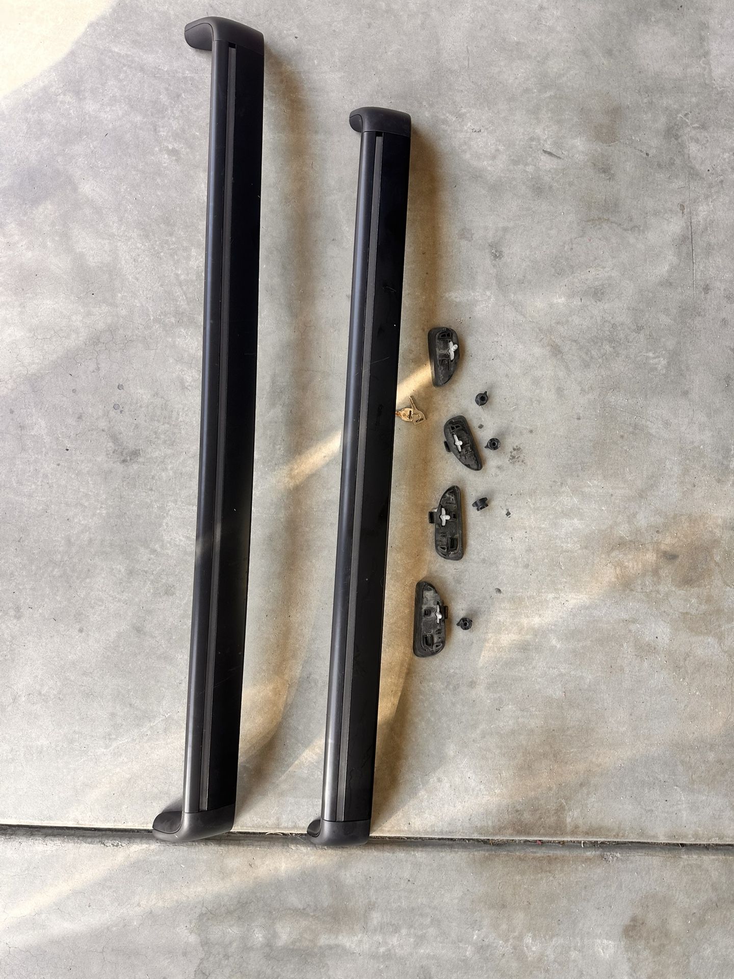 OEM 2018 MODEL 3 ROOF RACK