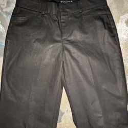 Dockers Women’s Black Flat Front Soft Comfort Mid Rise Khaki Straight Pants 8S