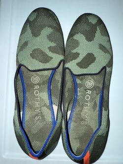 ROTHY'S Women's Camo Loafer Flats