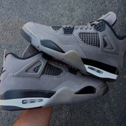 Retro Jordan CAVESTONE Size 10