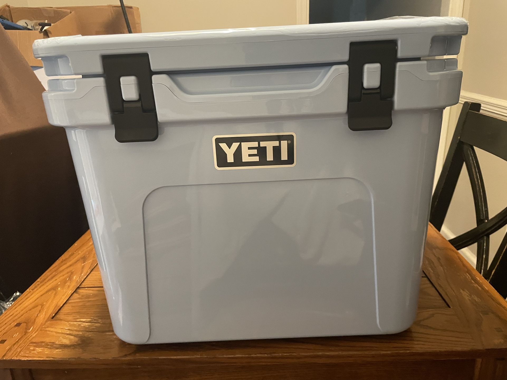 Yeti Roadie 32 Wheeled Cooler