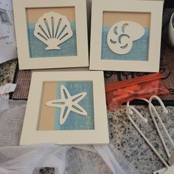 Sea Wall Decorations