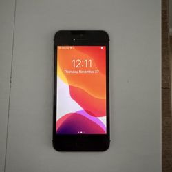 iPhone SE 2nd Gen 64 GB Unlocked In Perfect Condition 