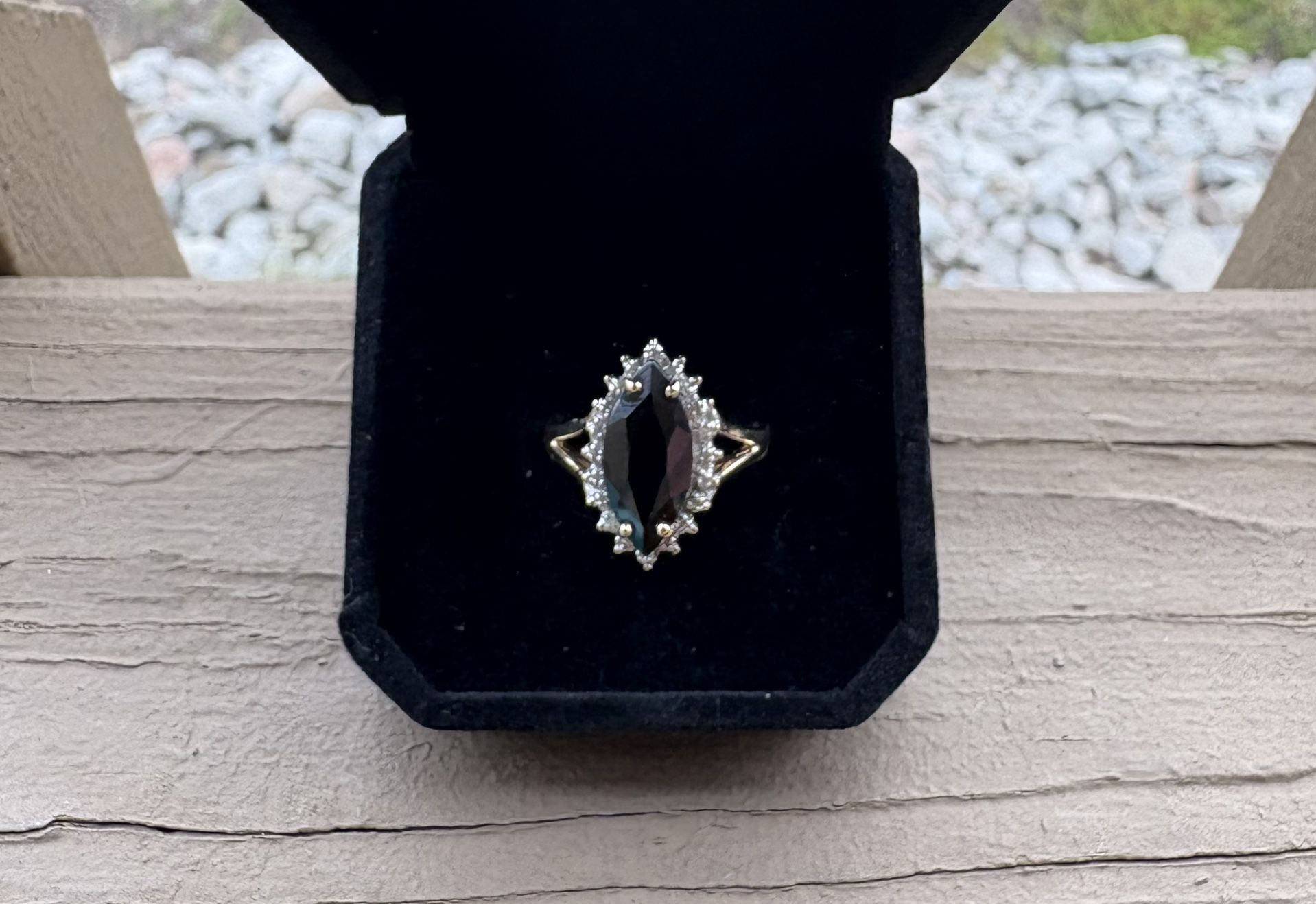 Beautiful Vintage 10K Solid Yellow Gold Faceted Deep Blue 3??? Carat Sapphire Diamond Ring Size 6-Makers Stamp 
