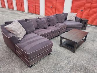 🚨 sectional couch 🚨