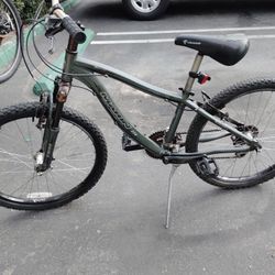 Marin Bayview Trail 24