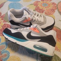 NIKE AIR MAX CORRELATE SNEAKERS
