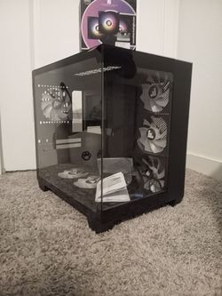 Thermaltake computer case with extra RGB fans