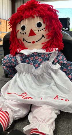 Raggedy Ann & Raggedy Andy Dolls