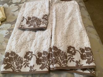Set of bathroom towels
