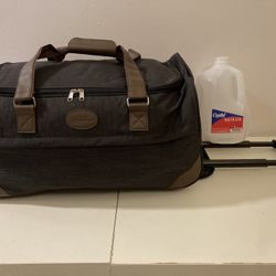 NEW  Rolling Travel Bag Carry-On w/ Retractable Handle 21” x 13” x 11”H Bella Russo Luggage 