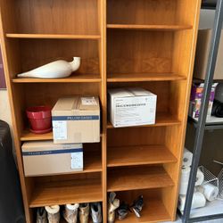 Dania Shelves