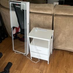 Table And Light up Jewelry Makeup Cabinet Mirror 