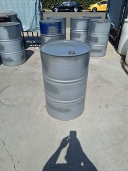 Steel Drums 55 Gal Oil Barrels Close Head Waste Products Dirty Liquids Recycling