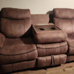 Recliner Couches 