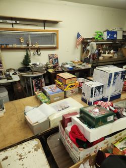 GARAGE SALE