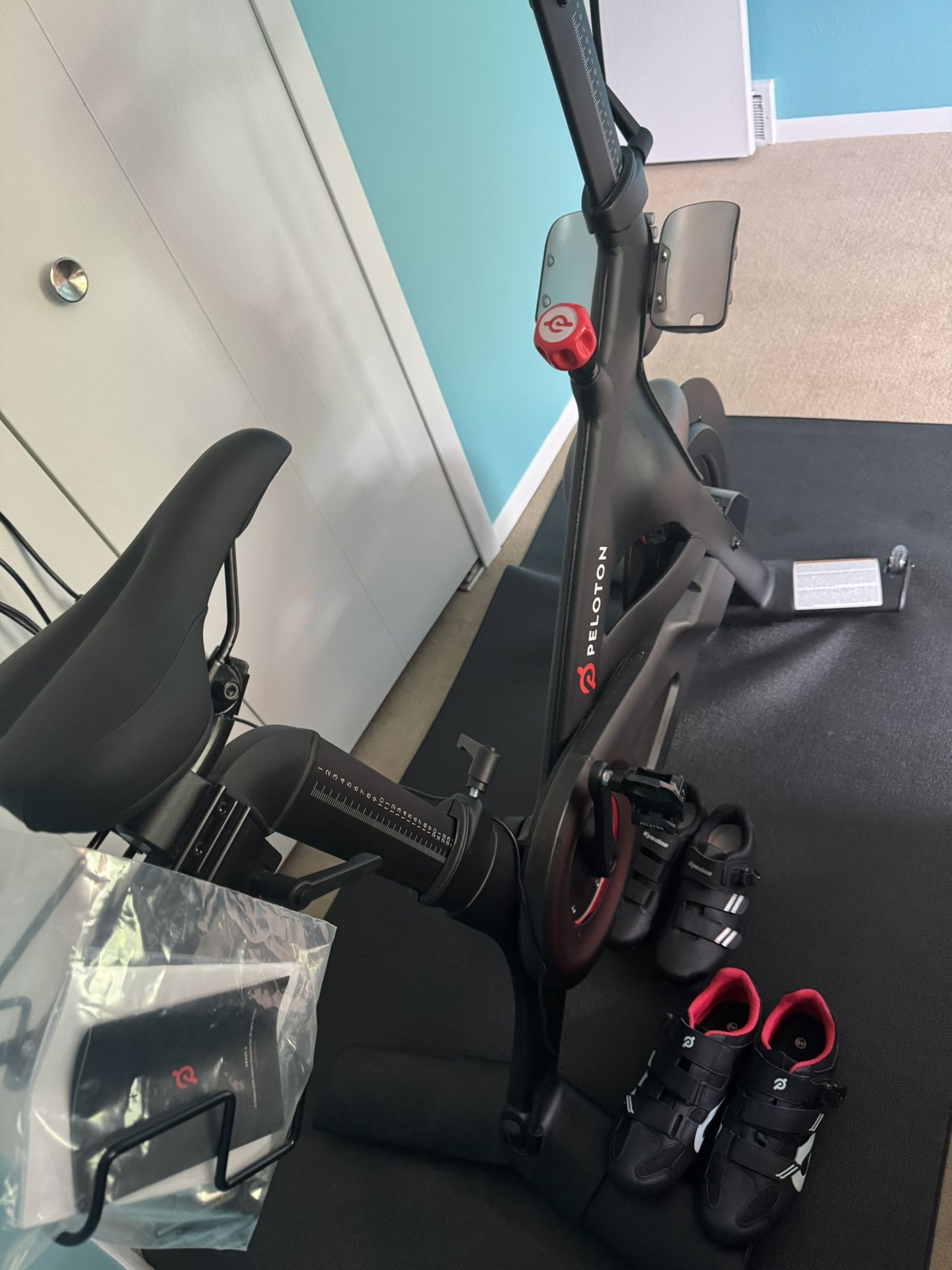 Peloton PL21 Excellent Condition