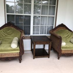 Real wood set two armchairs and table