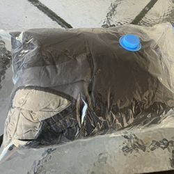 Vacuum Sealed Sleeping bag