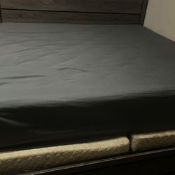 Complete King Bed Set (mattress Not Included)