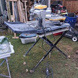DeWalt Tile Wet Saw