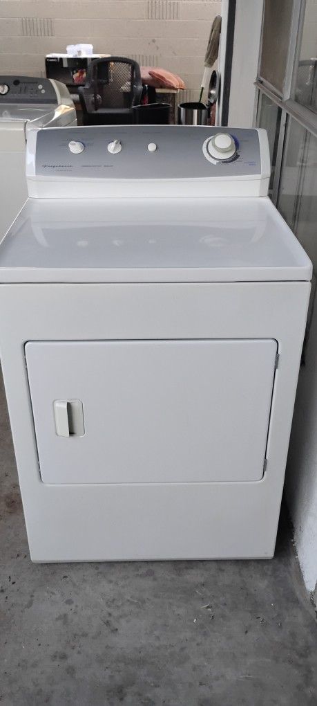 Fridaire Secadora Work Super Great