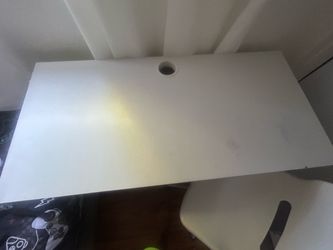 Kid’s Desk