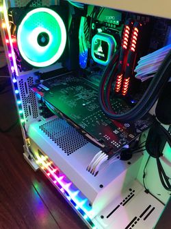 Custom pc gaming 4K computer i7-8700k RGB