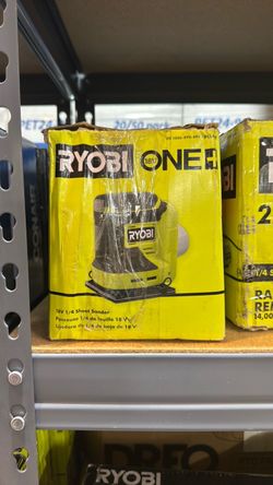 Ryobi 18V ONE+ 1/4 Sheet Sander