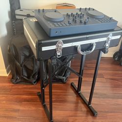 Mixer Stand Angled Foldable & Adjustable. 