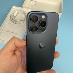 iPhone 15 Pro Unlocked For Any Carriers 128gb ( Liberado)