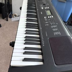 Yamaha Piano (Portable Bundle)