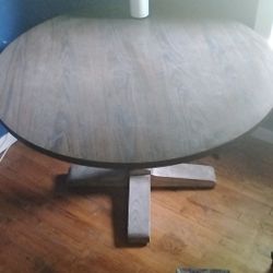 Round Wood Table 