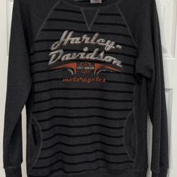 Harley Davidson Gainesville Florida Woman’s Crewneck Sweatshirt size Small just $8