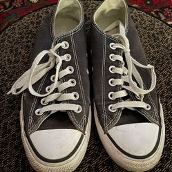 Converse Women’s/Men’s Black Sneakers