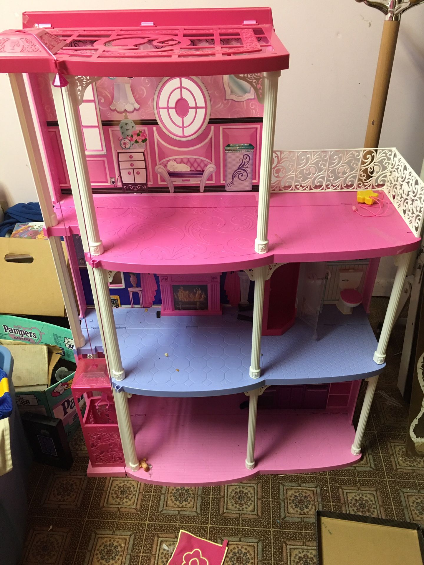 Barbie Dream House With Extras for Sale in Bayonne, NJ - OfferUp