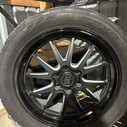 22” Method Rize wheels with Toyo tires