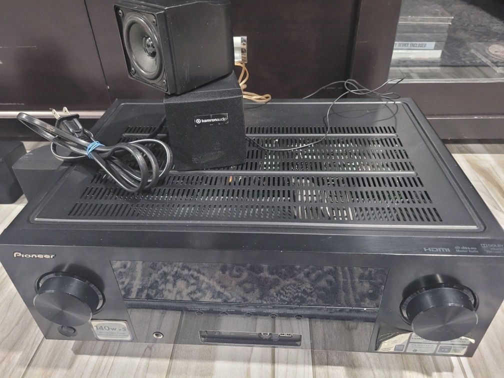 Pioneer RECEIVER- VSX-822 For $40
