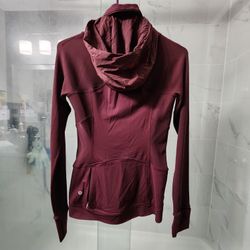 Lululemon Far And Free Jacket 