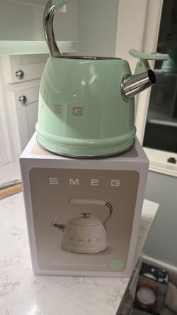 Smeg Kettle