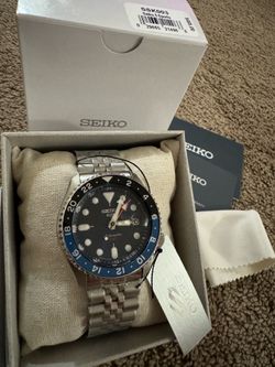 STEAL ‼️ Seiko 5 Sports GMT 🤯  Steal while supplies last‼️