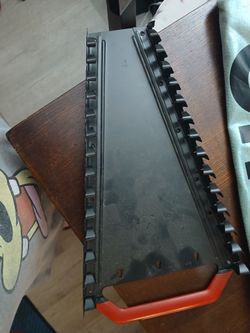 Wrench holder