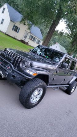 2021 Jeep Gladiator