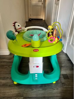 Baby walker bouncer